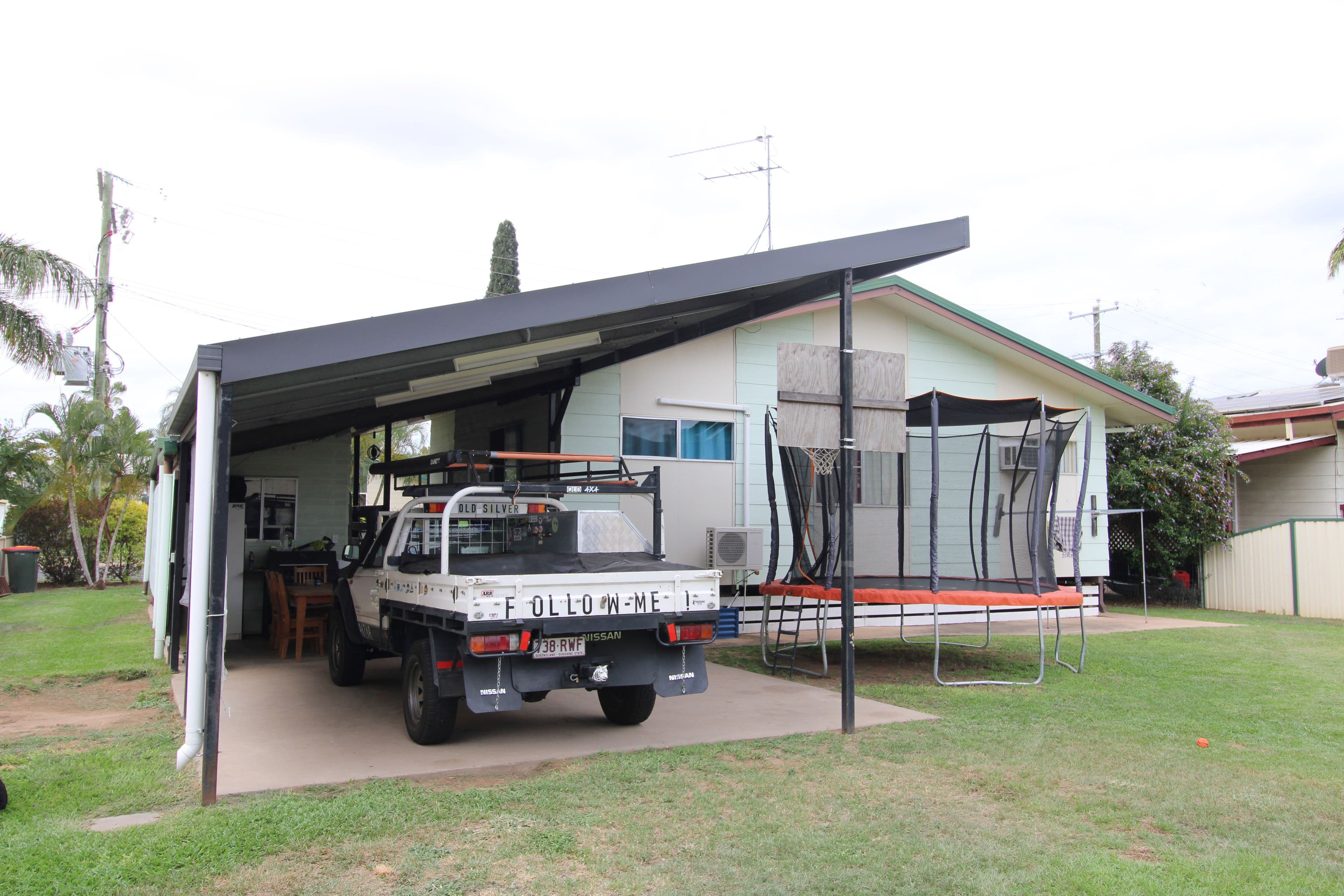 4 Leichhardt Street, Emerald QLD 4720, Emerald - Thumbnail 2