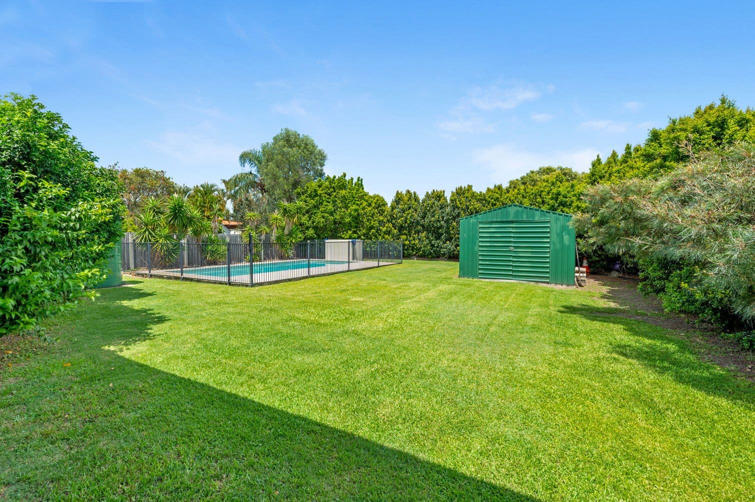 33 Saint Stephens Drive, Upper Coomera QLD 4209, Upper Coomera - Thumbnail 2