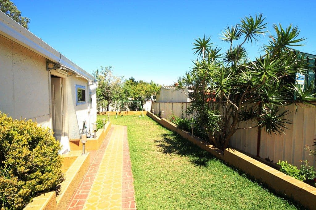 26 CORNELIA Street, WILEY PARK NSW 2195, Wiley Park - Thumbnail 4