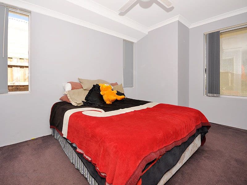 15 Carwell Avenue, ELLENBROOK WA 6069, Ellenbrook - Thumbnail 6