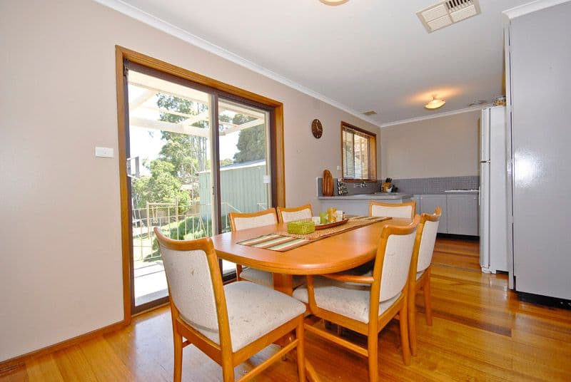 19 Roseman Road, CHIRNSIDE PARK VIC 3116, Chirnside Park - Thumbnail 4