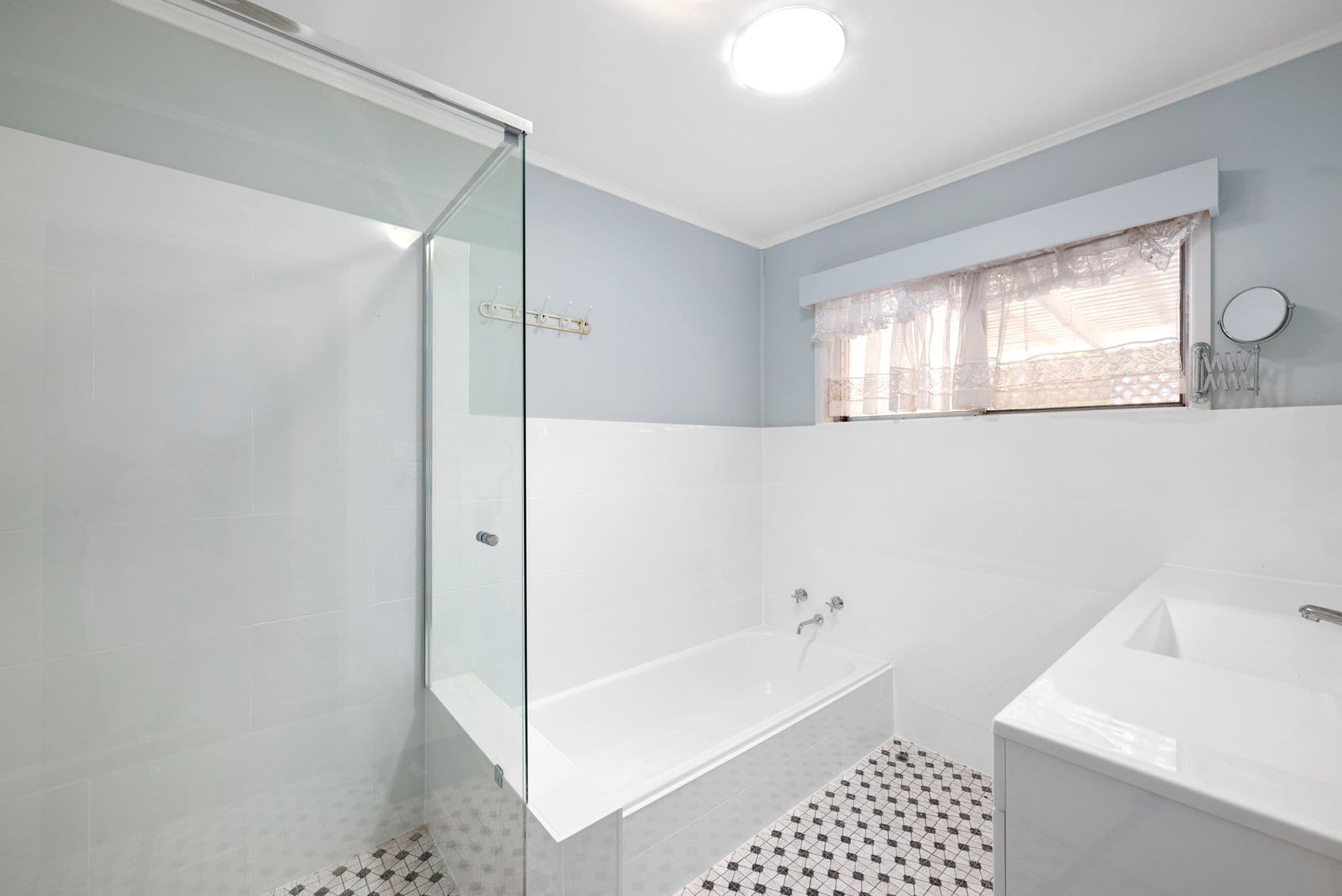 1 Pangela Street, The Gap QLD 4061, The Gap - Thumbnail 8