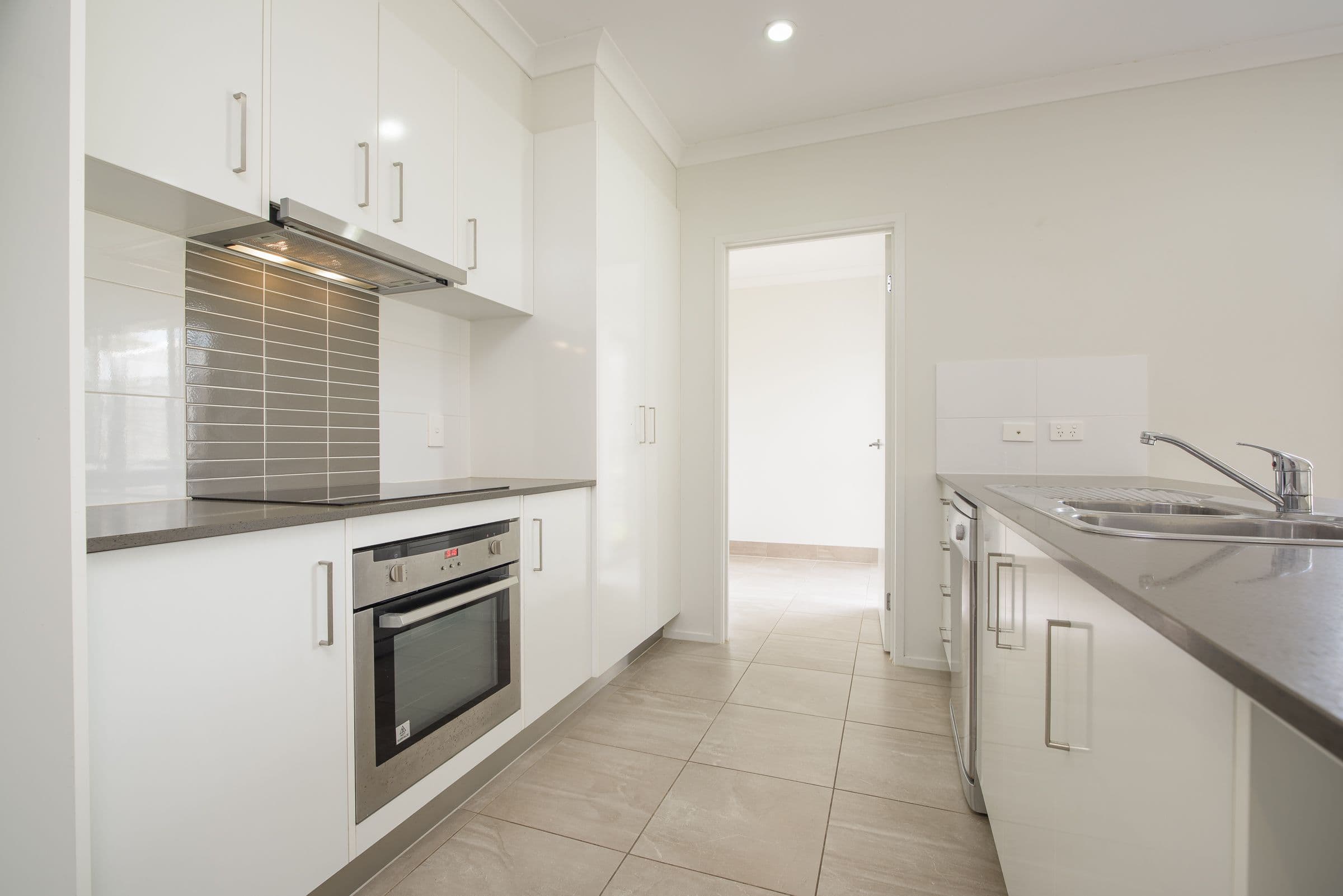 4 Koolivoo Parade, Boyne Island QLD 4680, Boyne Island - Thumbnail 6