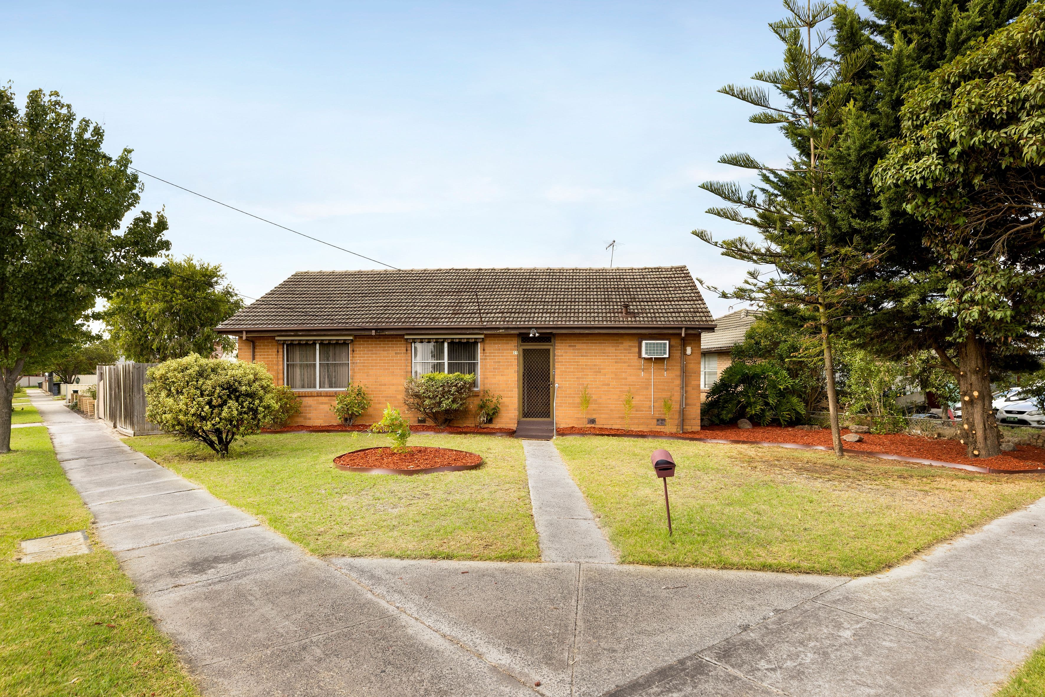 21 Smeaton Avenue, Dallas VIC 3047, Dallas - Image 1