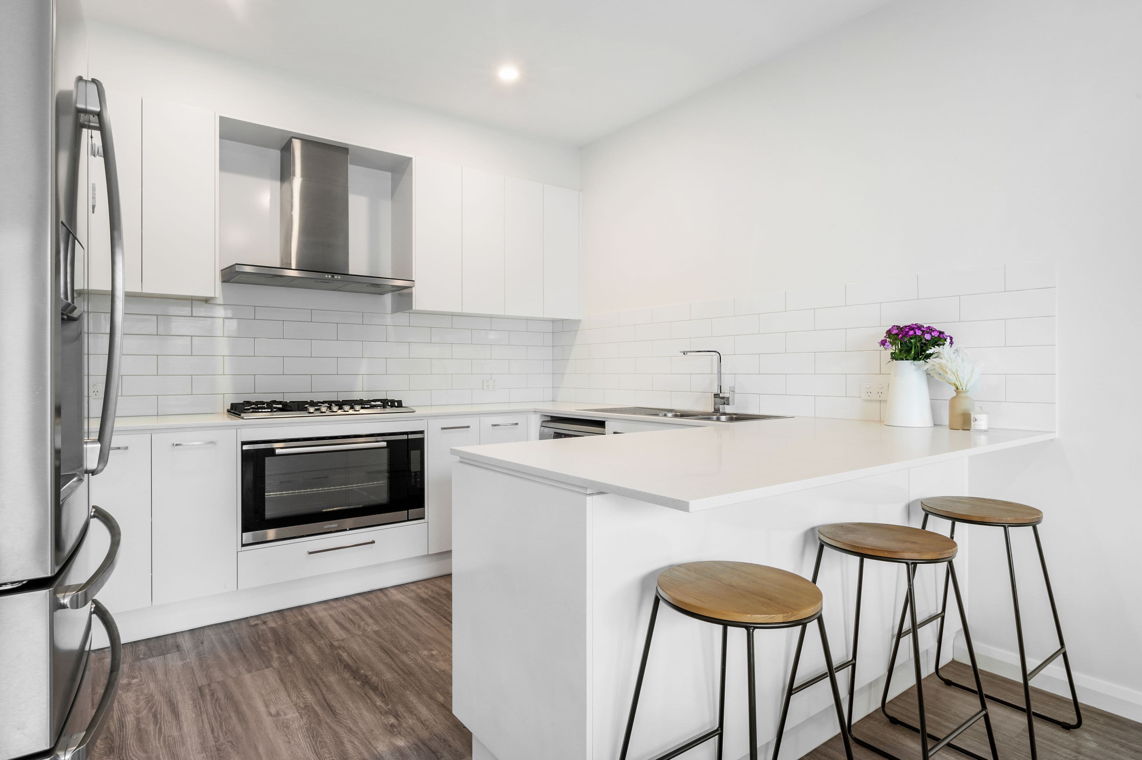 8 Summit Court, Mooroolbark VIC 3138, Mooroolbark - Thumbnail 2