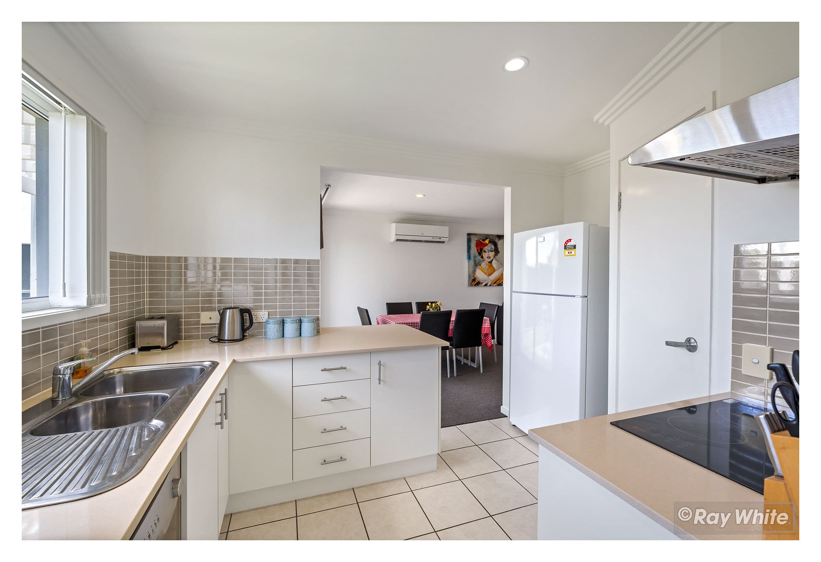 54 LILLYPILLY Avenue, Gracemere QLD 4702, Gracemere - Thumbnail 6