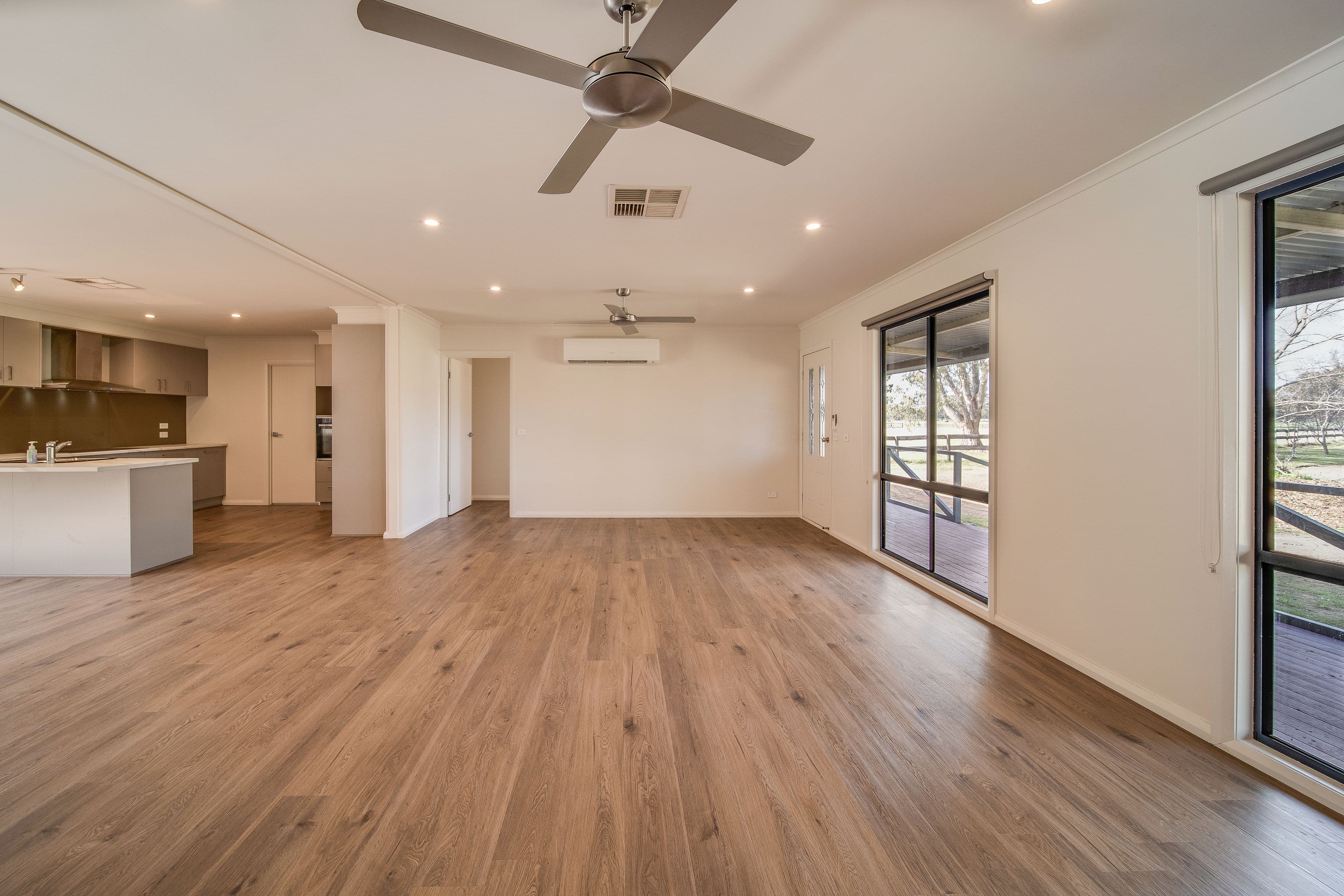44 Gerber Court, Bagshot VIC 3551, Bagshot - Thumbnail 2