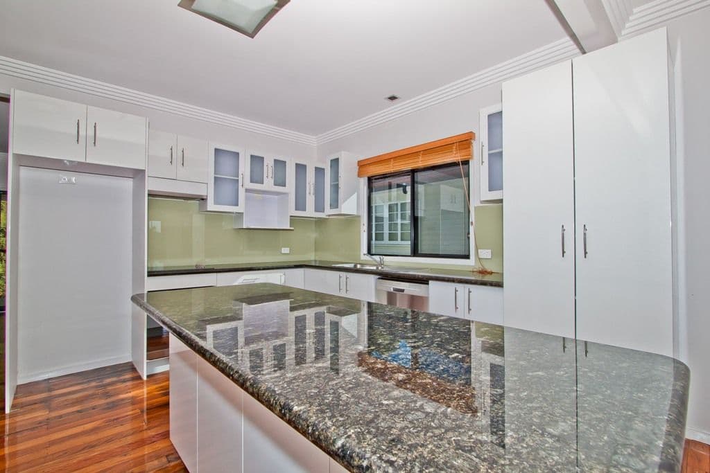9 Snowden Street, TARRAGINDI QLD 4121, Tarragindi - Thumbnail 4