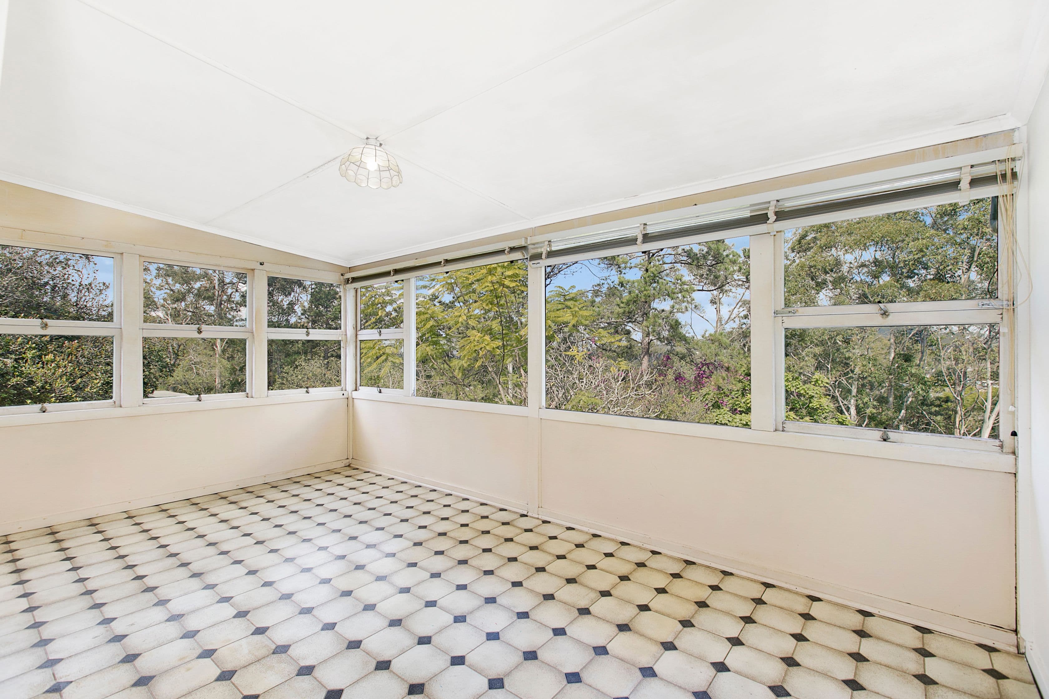 9 Plucks Road, Arana Hills QLD 4054, Arana Hills - Thumbnail 5