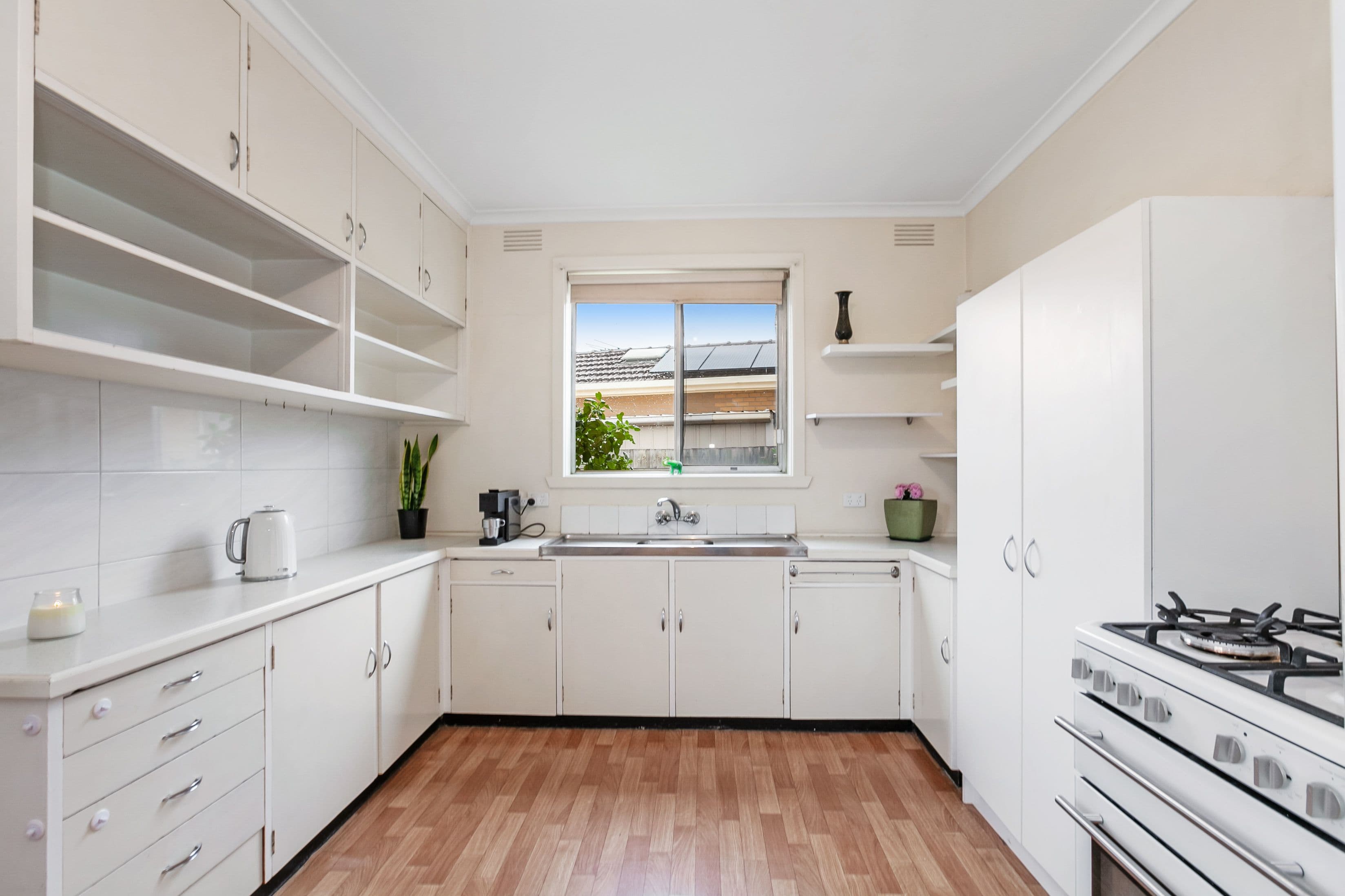 16 Wellman Street, Reservoir VIC 3073, Reservoir - Thumbnail 3