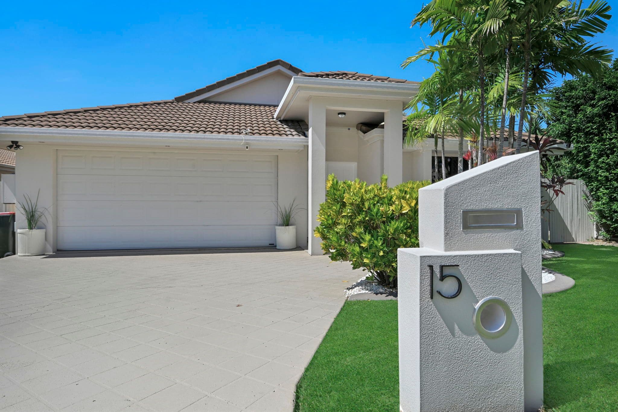 15 Donostia Crescent, Bushland Beach QLD 4818, Bushland Beach - Image 1