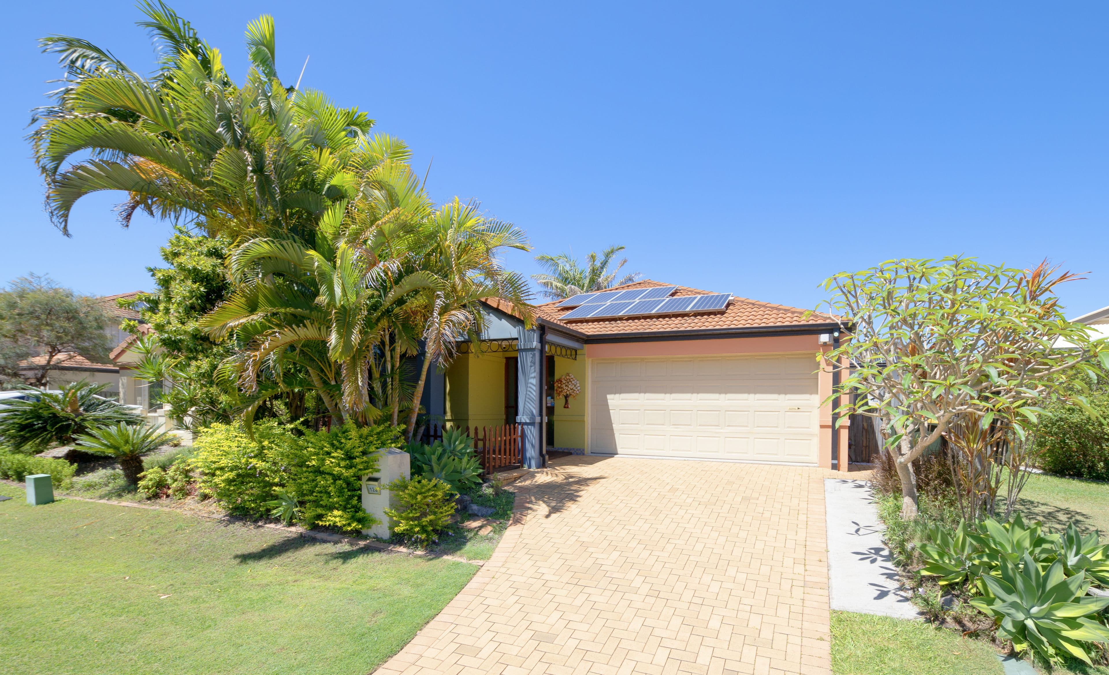 128 Glenfields Boulevard, Mountain Creek QLD 4557, Mountain Creek - Thumbnail 2