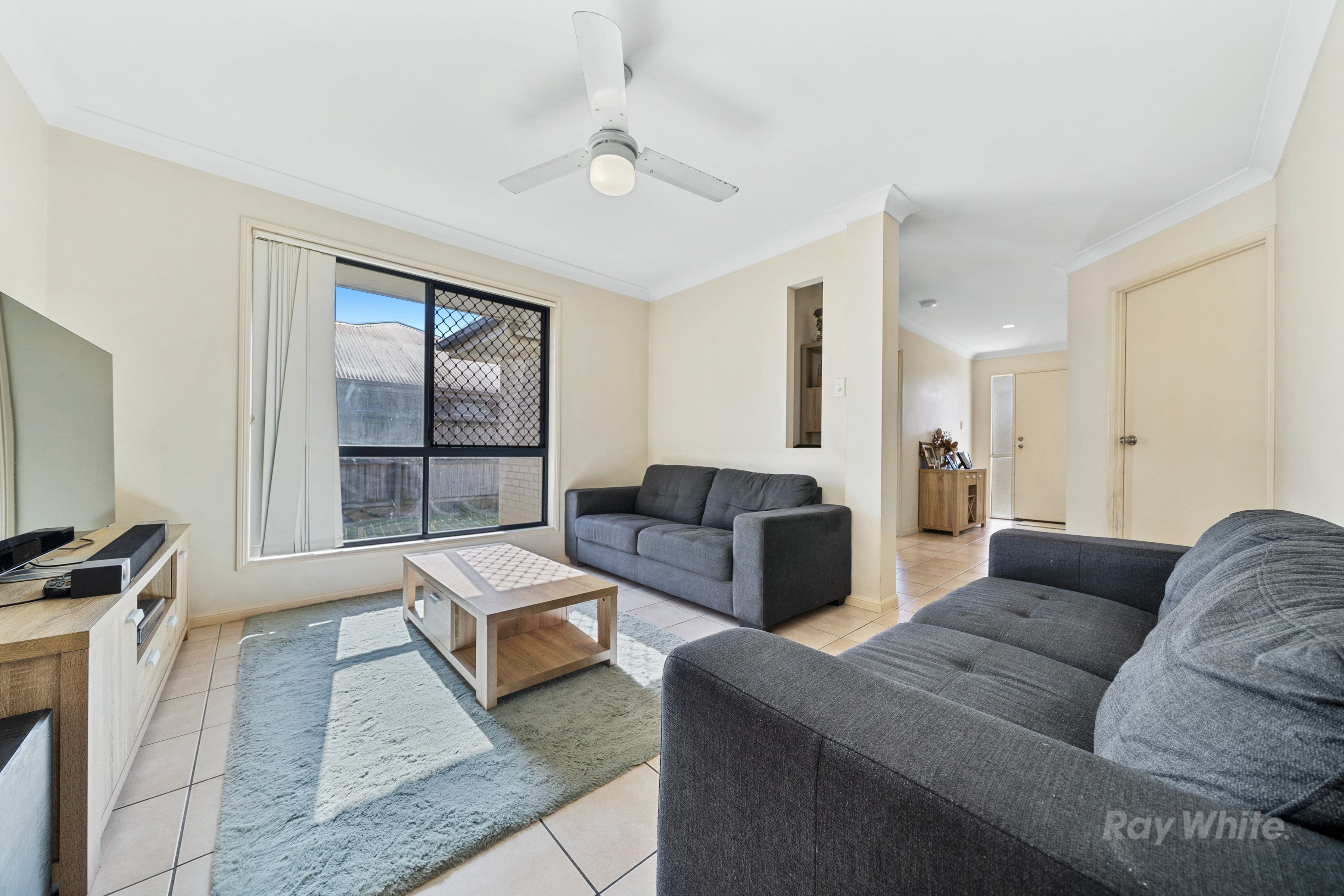 39 Lockyer Place, Crestmead QLD 4132, Crestmead - Thumbnail 2