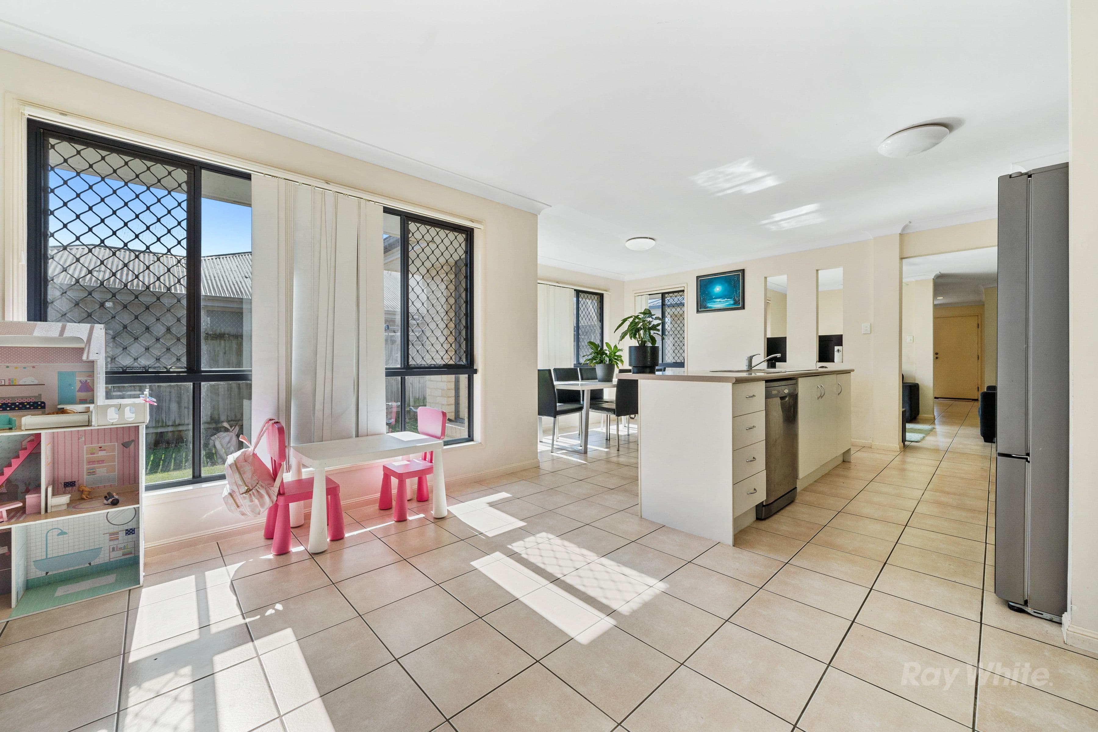 39 Lockyer Place, Crestmead QLD 4132, Crestmead - Thumbnail 5