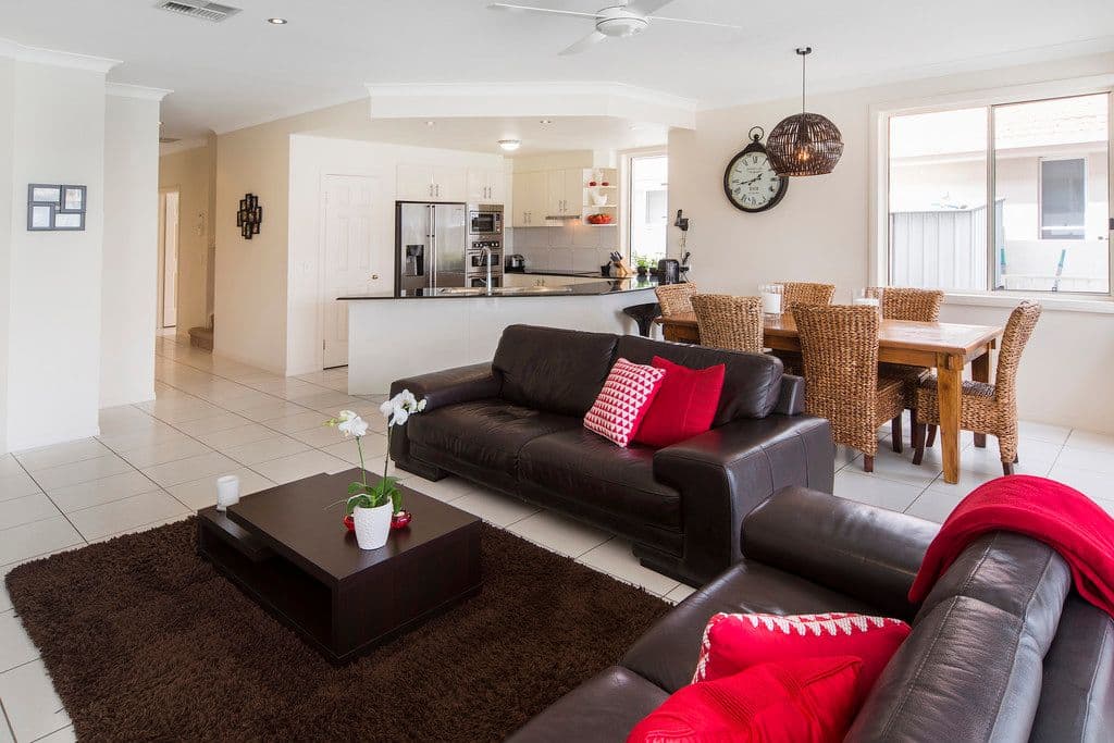 26 Champagne Boulevard, Helensvale QLD 4212, Helensvale - Thumbnail 7