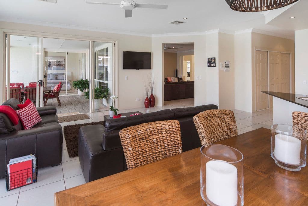26 Champagne Boulevard, Helensvale QLD 4212, Helensvale - Thumbnail 8