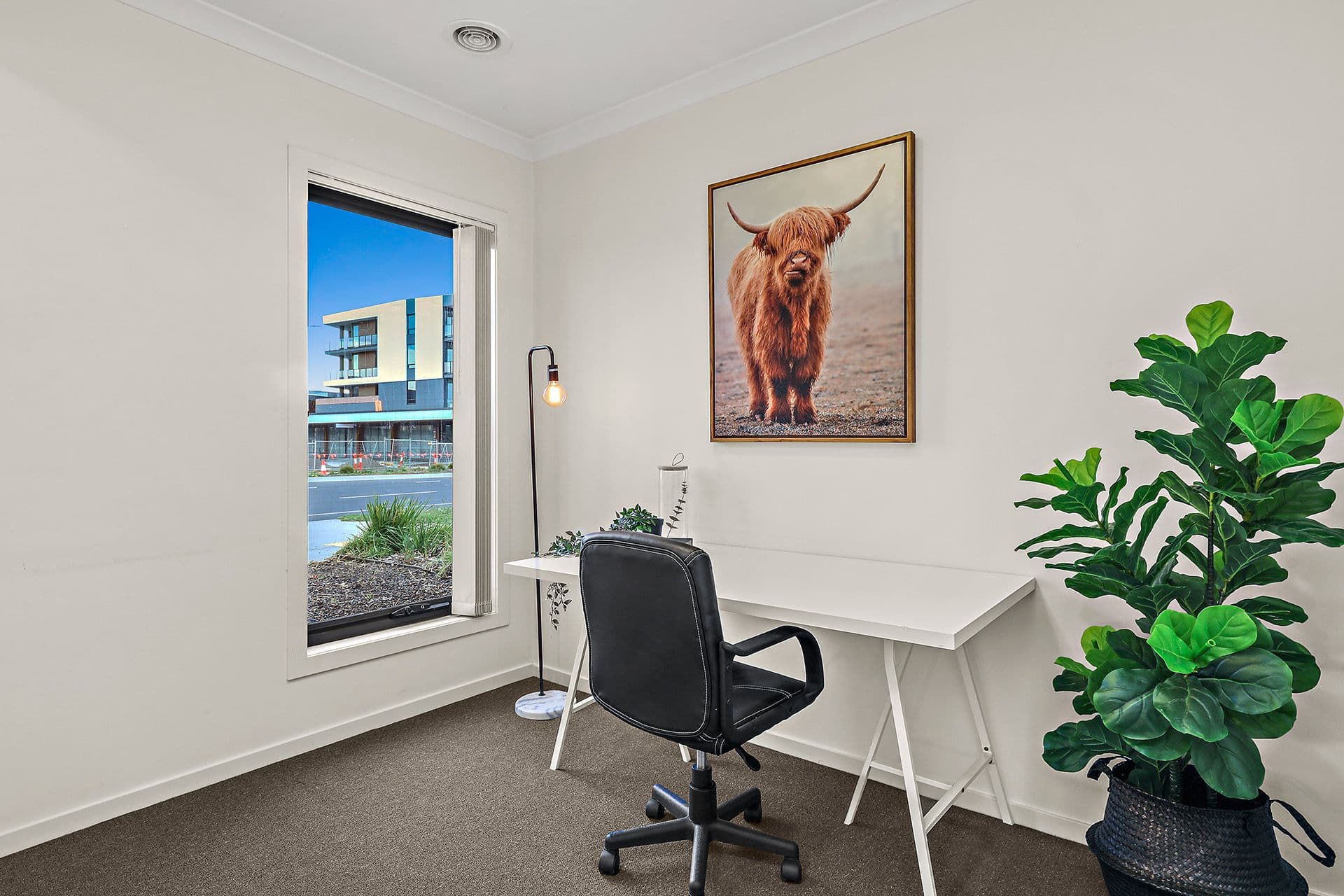 154 Saltwater Promenade, Point Cook VIC 3030, Point Cook - Thumbnail 2
