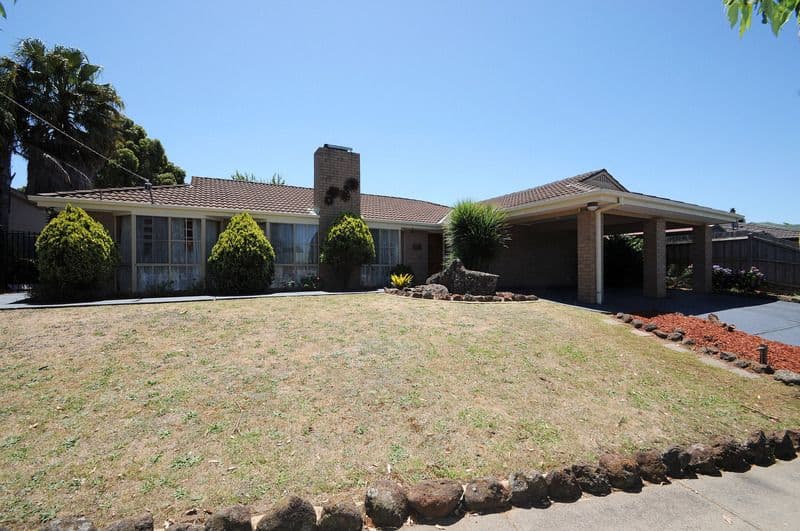 15 Dorchester Crescent, CARRUM DOWNS VIC 3201, Carrum Downs - Image 1