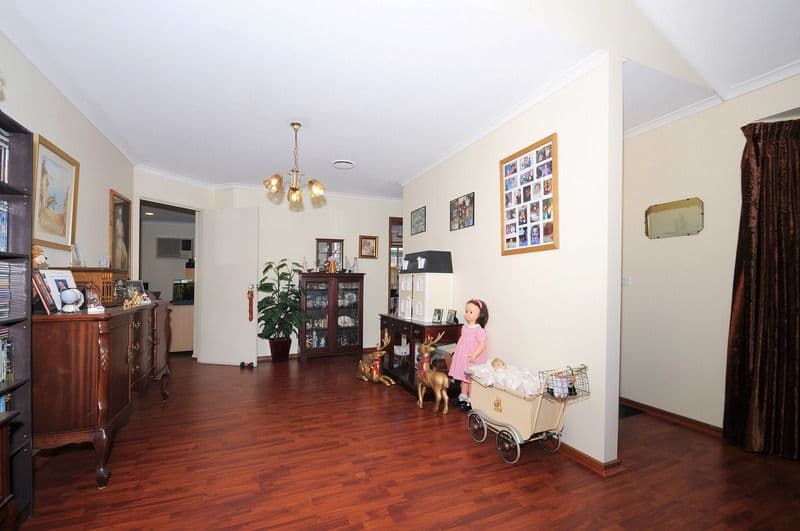 15 Dorchester Crescent, CARRUM DOWNS VIC 3201, Carrum Downs - Thumbnail 7