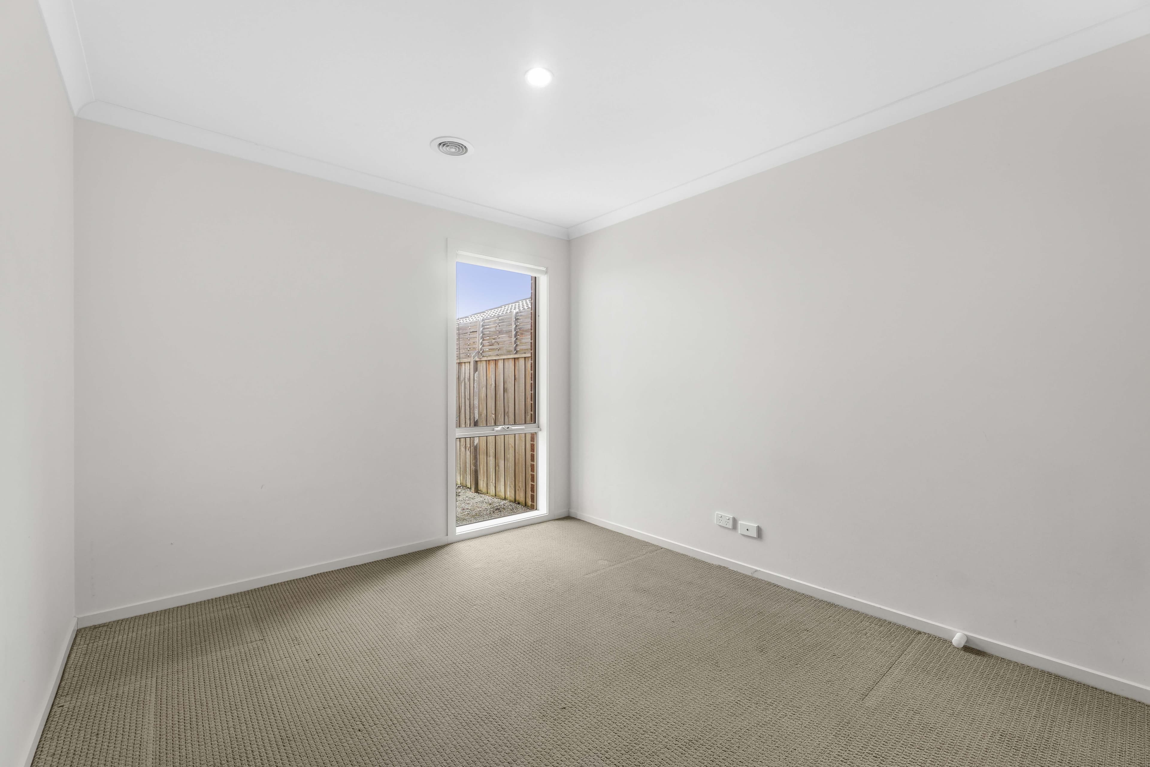 23 Brolin Terrace, Cranbourne North VIC 3977, Cranbourne North - Thumbnail 4
