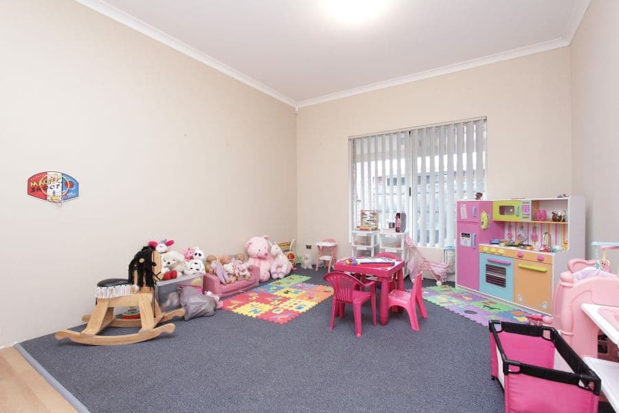 37 Bancombe Crescent, ELLENBROOK WA 6069, Ellenbrook - Thumbnail 5