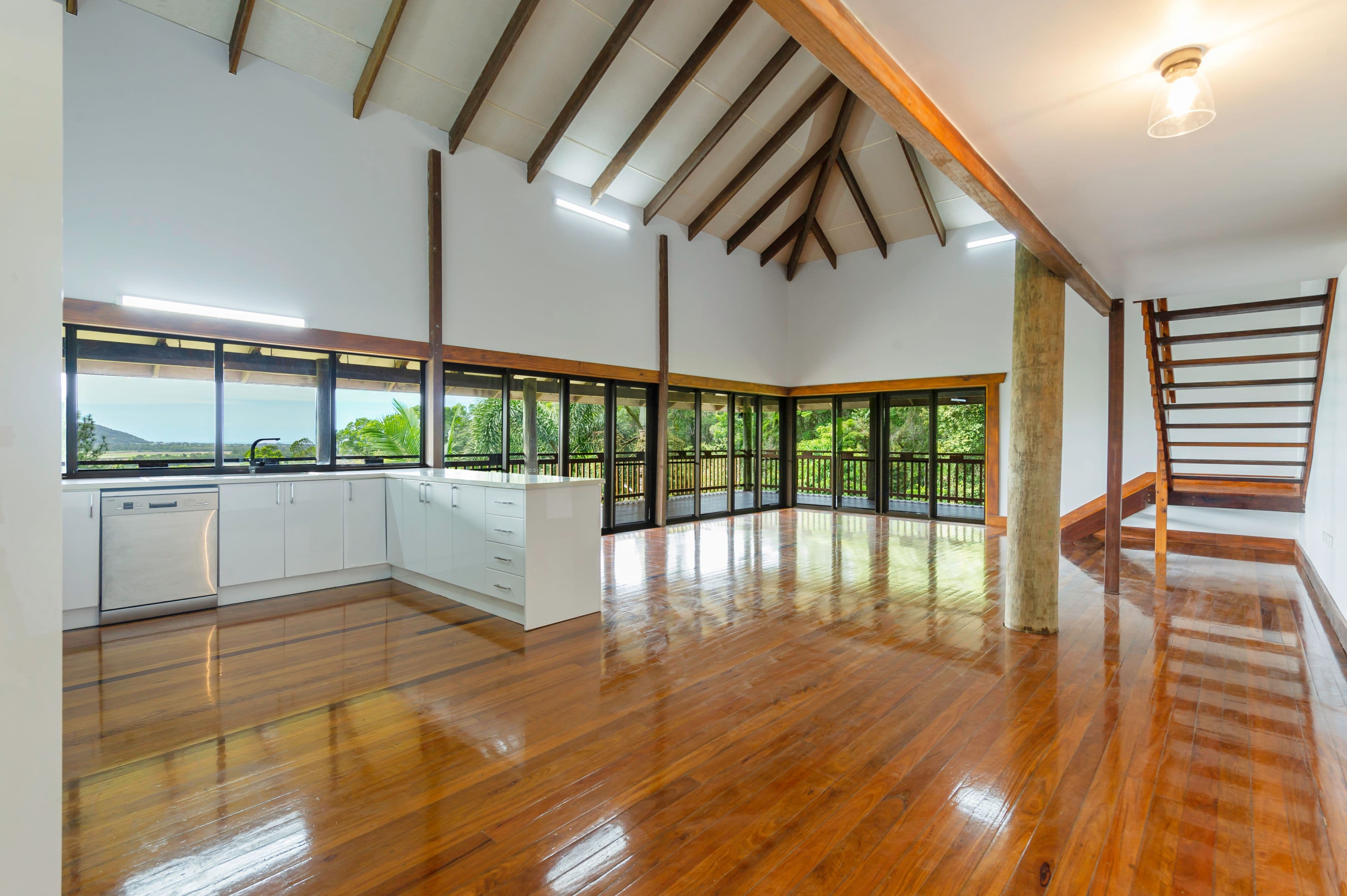134 Somerset Drive, Miallo QLD 4873, Miallo - Thumbnail 3