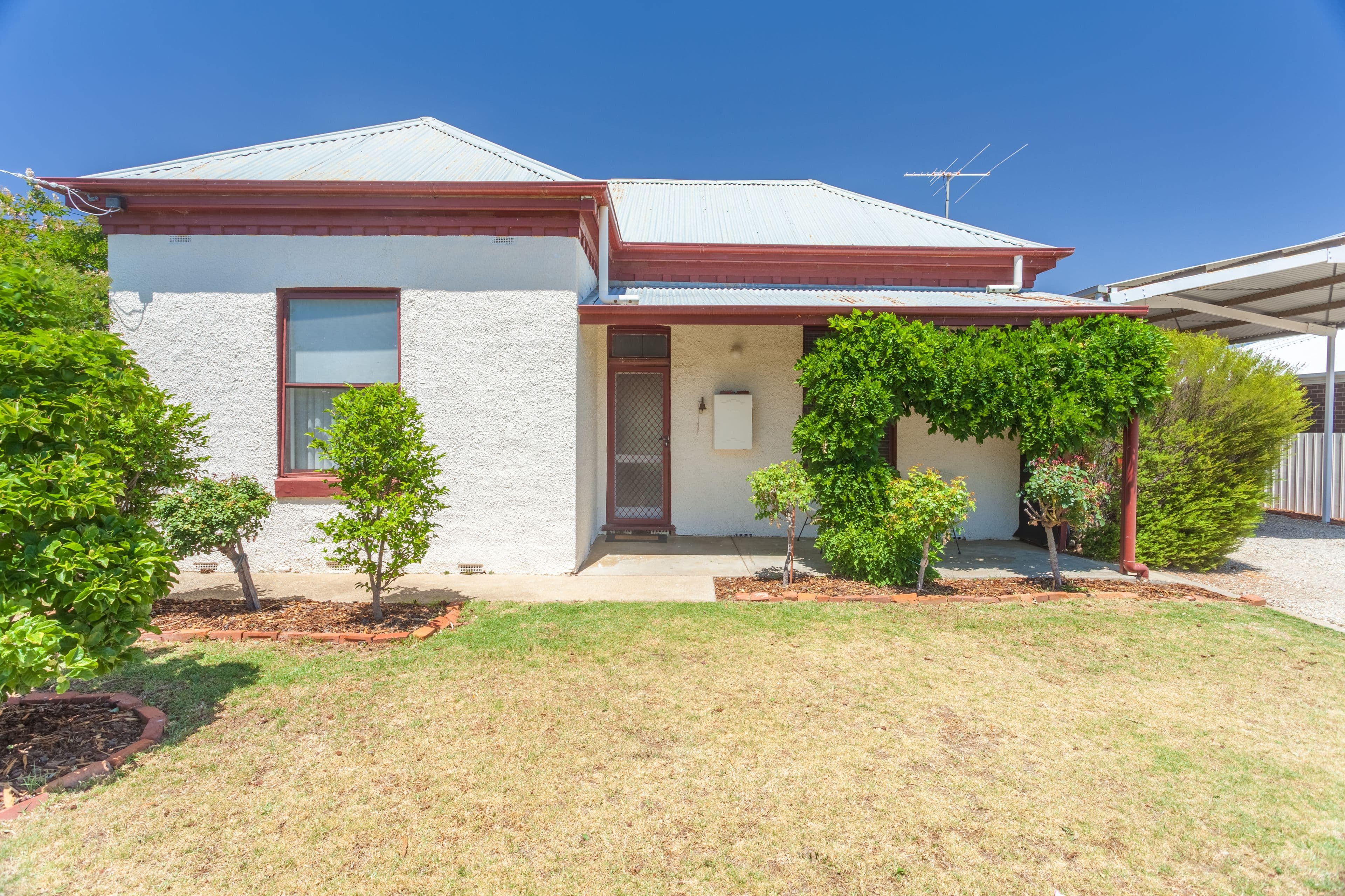 33 Douglas Street, Rutherglen VIC 3685, Rutherglen - Image 1