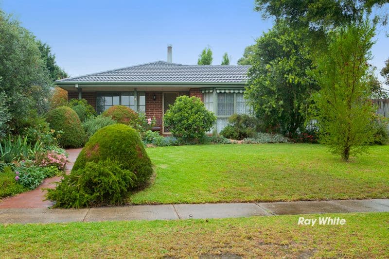 6  Melanie Court, LANGWARRIN VIC 3910, Langwarrin - Thumbnail 2