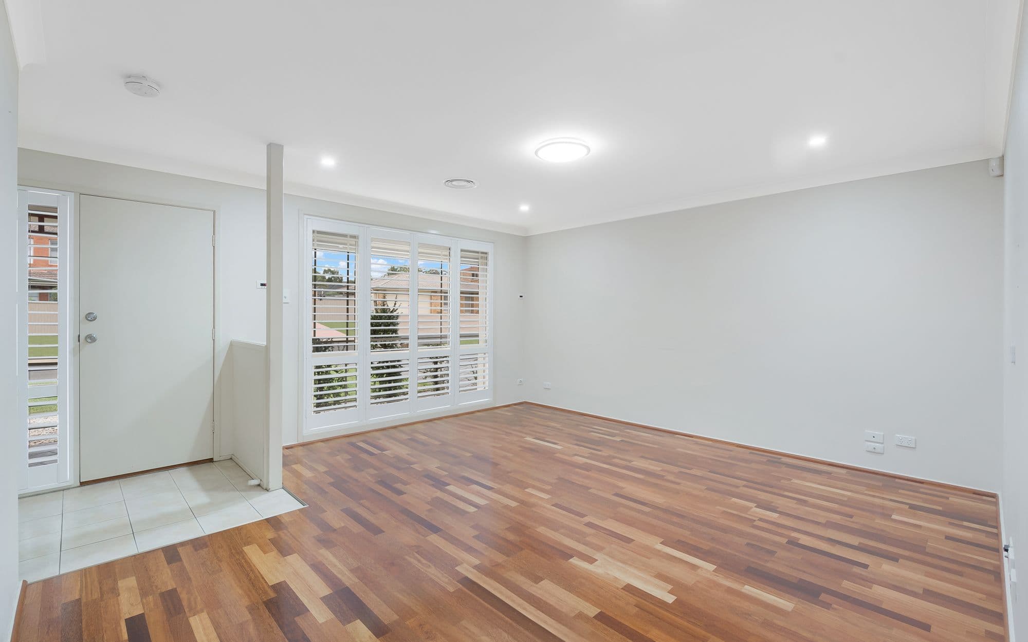 47 Bardolph Avenue, Rosemeadow NSW 2560, Rosemeadow - Thumbnail 3