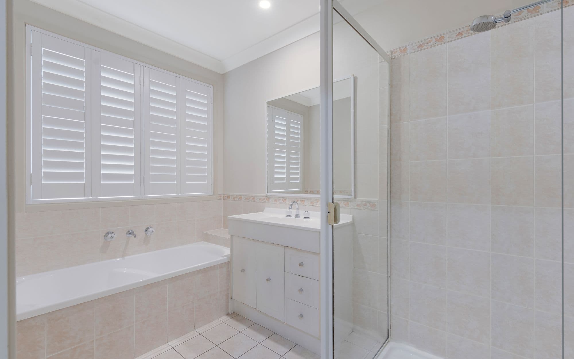 47 Bardolph Avenue, Rosemeadow NSW 2560, Rosemeadow - Thumbnail 4