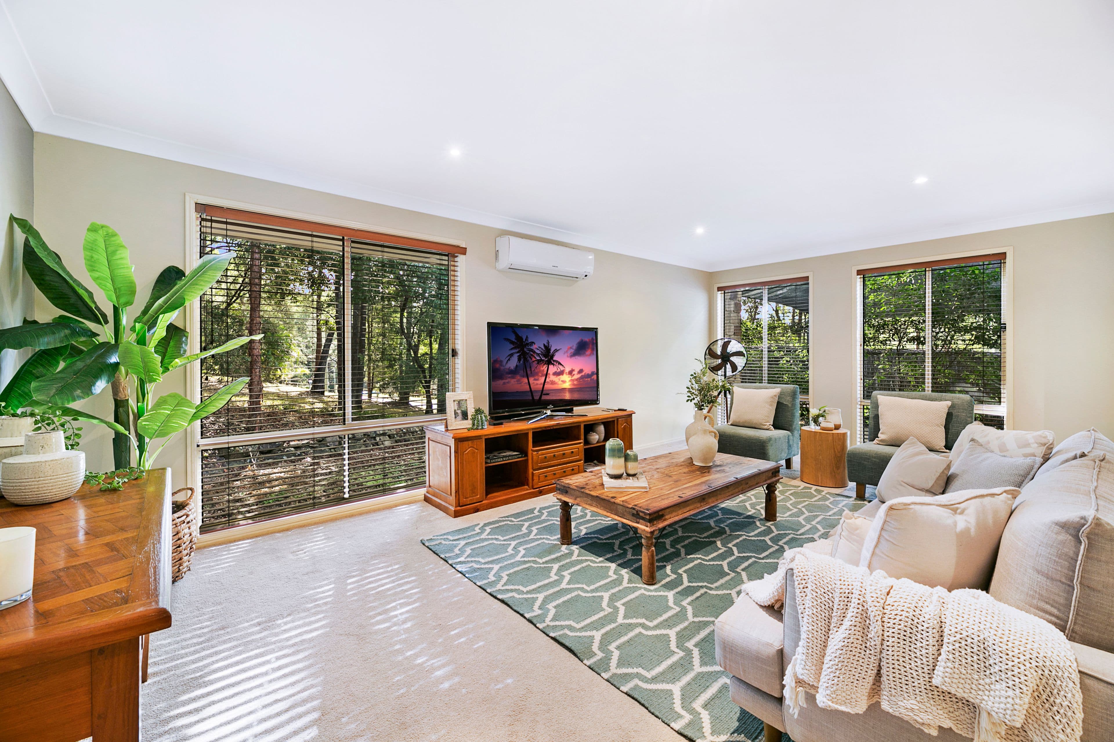 6 Stirling Court, Bonogin QLD 4213, Bonogin - Image 1