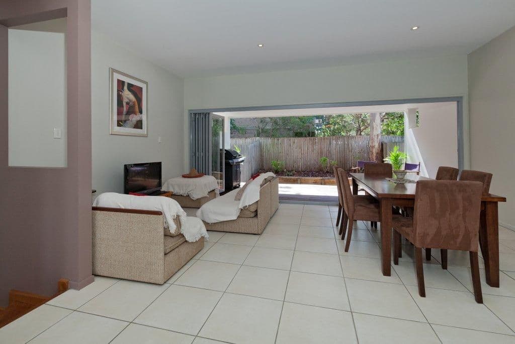 5 Sovereign Street, Indooroopilly QLD 4068, Indooroopilly - Thumbnail 4