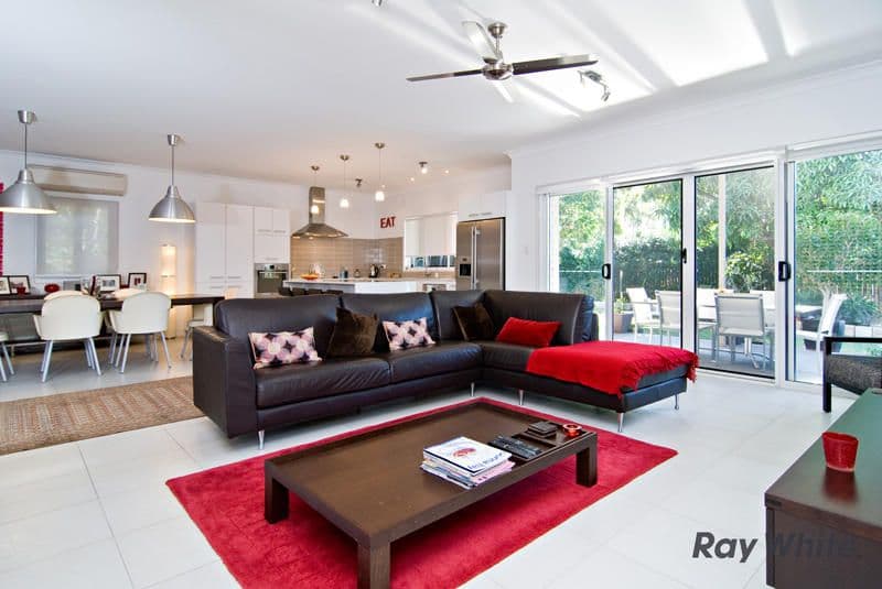 61 Elfreda Street, ALDERLEY QLD 4051, Alderley - Thumbnail 2