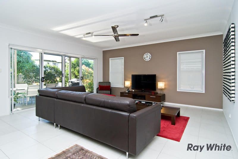 61 Elfreda Street, ALDERLEY QLD 4051, Alderley - Thumbnail 3