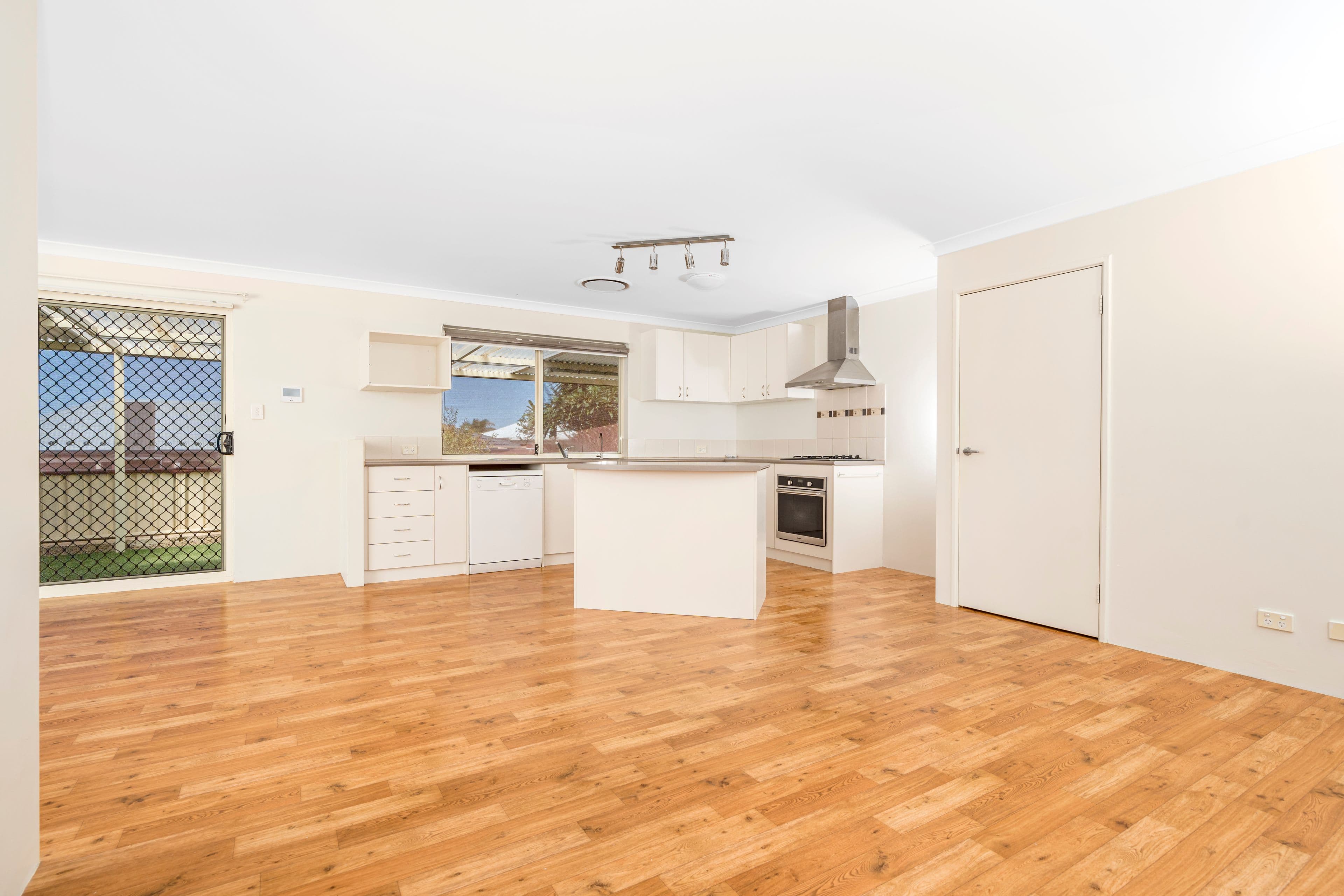 7 Bell Court, Mount Tarcoola WA 6530, Mount Tarcoola - Thumbnail 3
