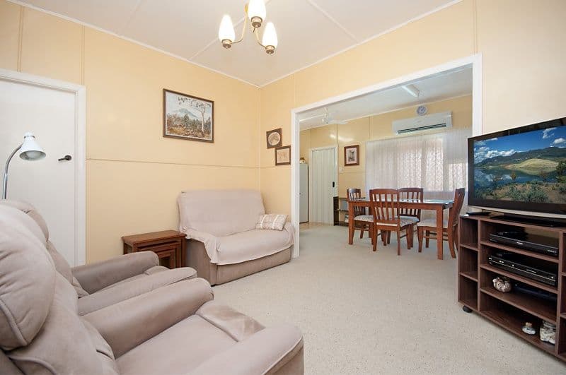 51 Cooper Street, CURRAJONG QLD 4812, Currajong - Thumbnail 2