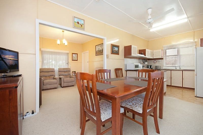 51 Cooper Street, CURRAJONG QLD 4812, Currajong - Thumbnail 3