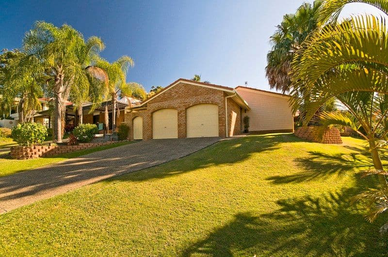 18 Murtha Drive, ELANORA QLD 4221, Elanora - Thumbnail 4