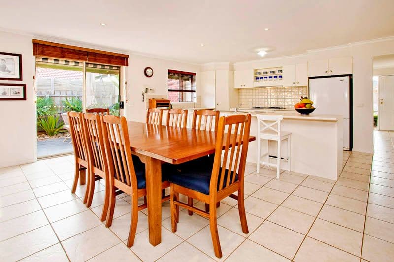 16 Brownlow Court, LARA VIC 3212, Lara - Thumbnail 2