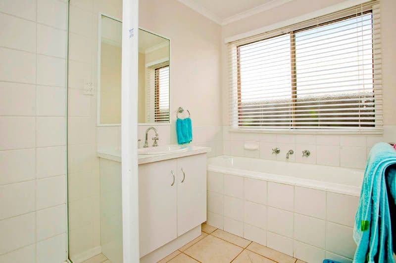 16 Brownlow Court, LARA VIC 3212, Lara - Thumbnail 7