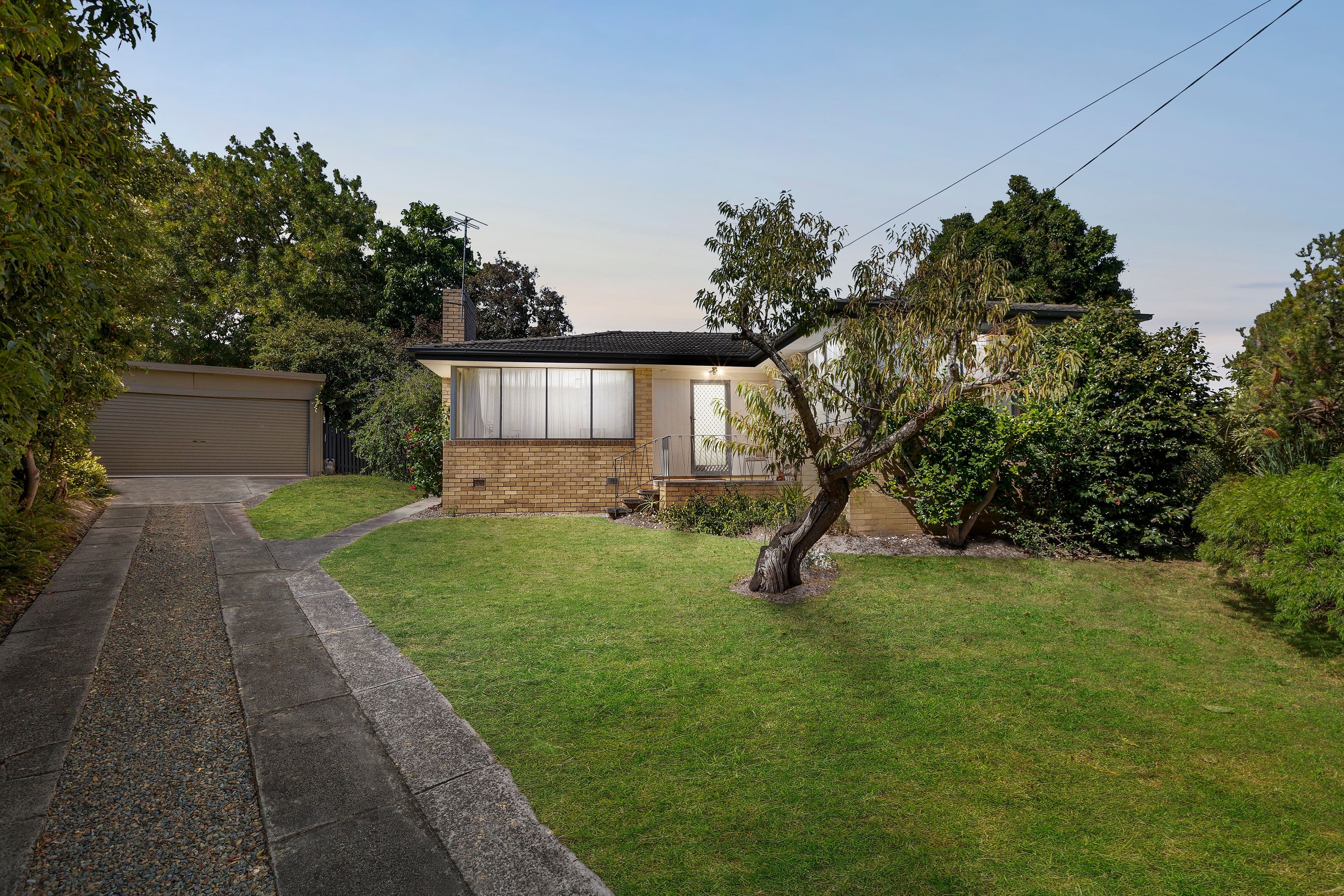4 Devon Court, Frankston VIC 3199, Frankston - Image 1