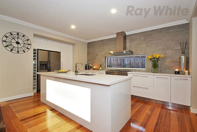 34 MOORE Avenue, Croydon VIC 3136, Croydon - Thumbnail 3