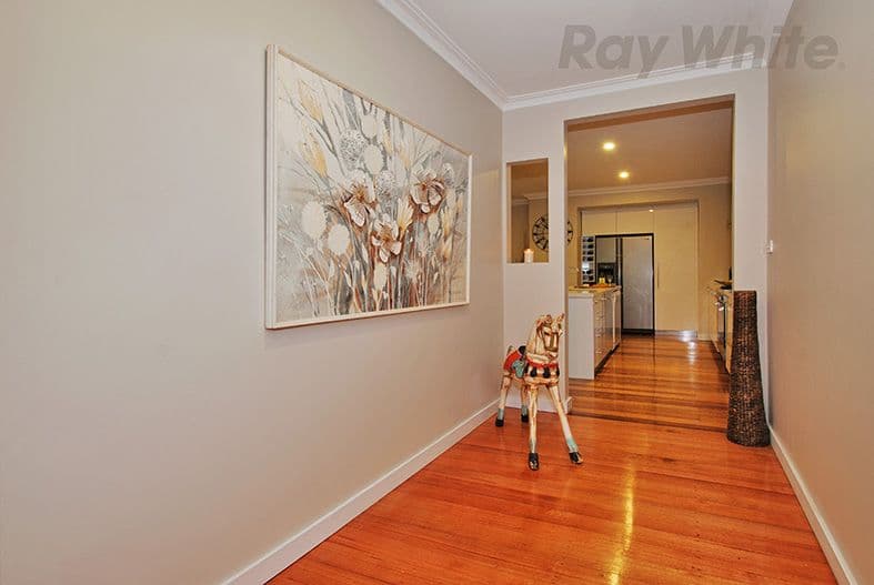 34 MOORE Avenue, Croydon VIC 3136, Croydon - Thumbnail 4