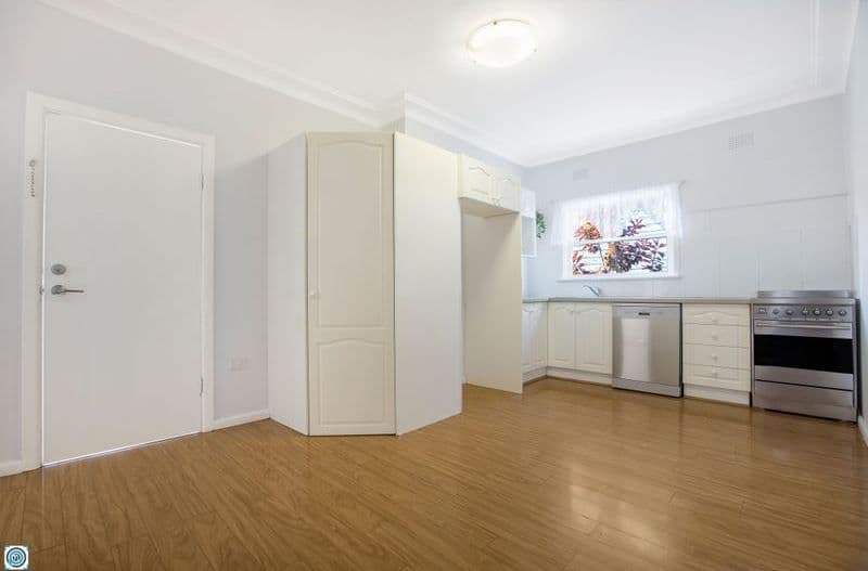 16 Birmingham Street, Cringila NSW 2502, Cringila - Thumbnail 2