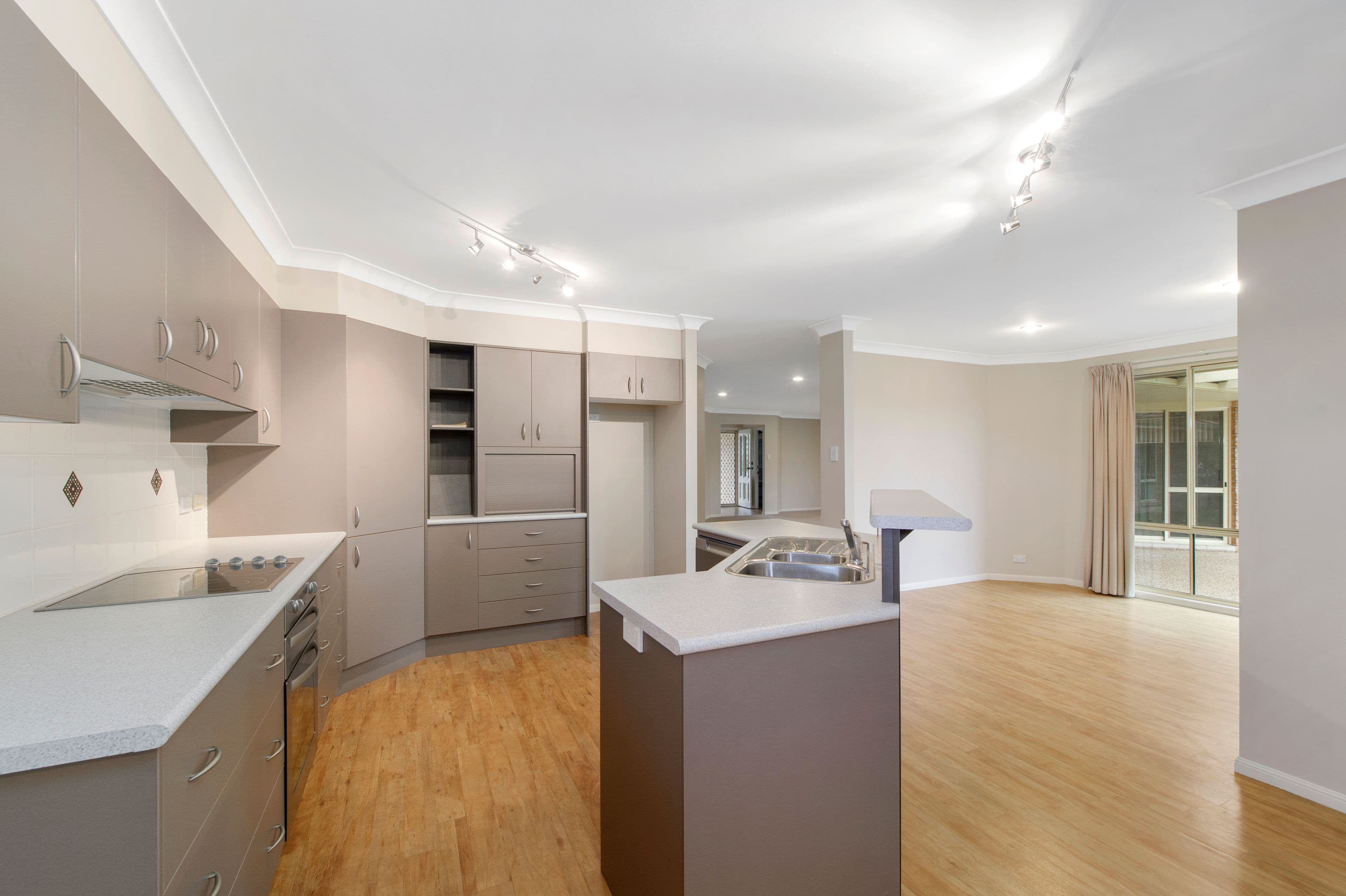 4 Yass Court, Port Macquarie - Thumbnail 2