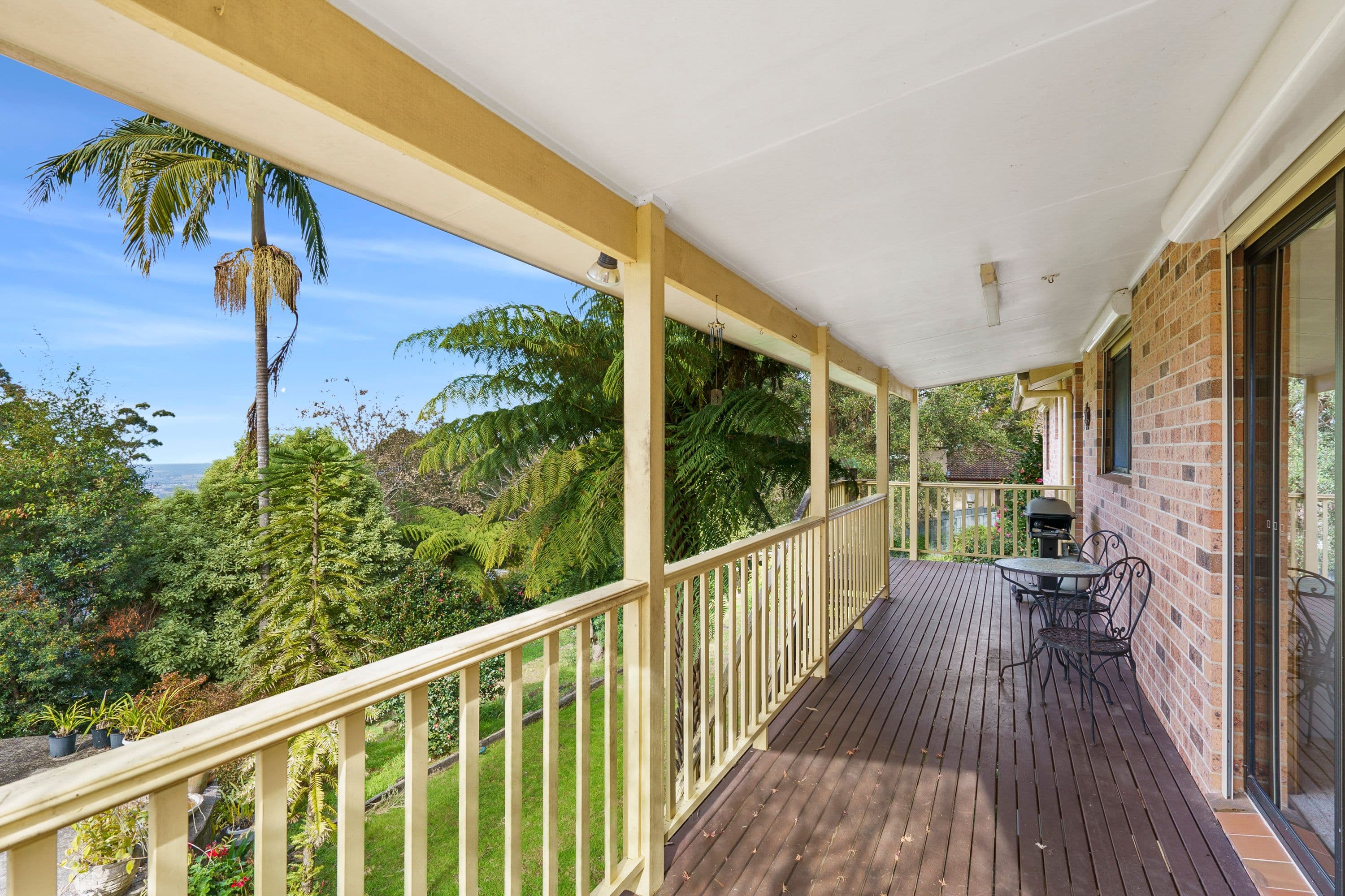 8 Stanley Avenue, Kurrajong Heights NSW 2758, Kurrajong Heights - Thumbnail 2