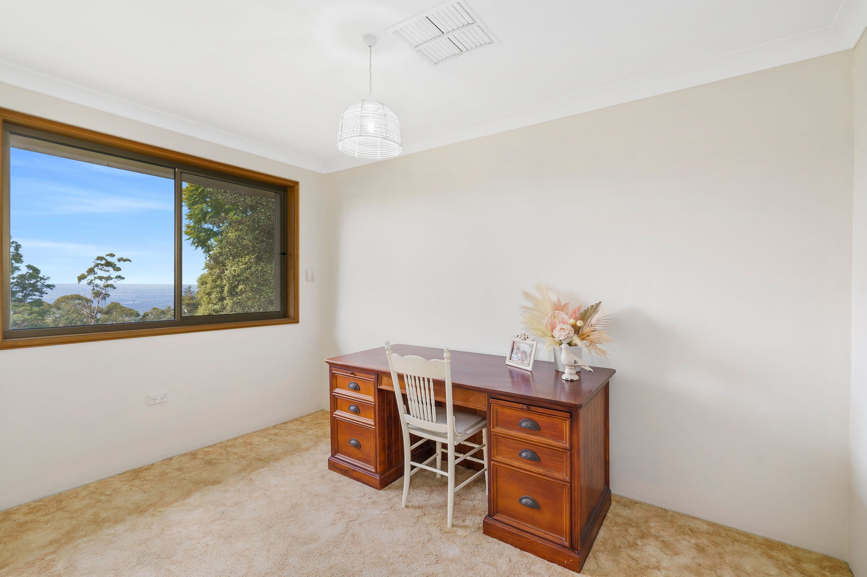 8 Stanley Avenue, Kurrajong Heights NSW 2758, Kurrajong Heights - Thumbnail 8