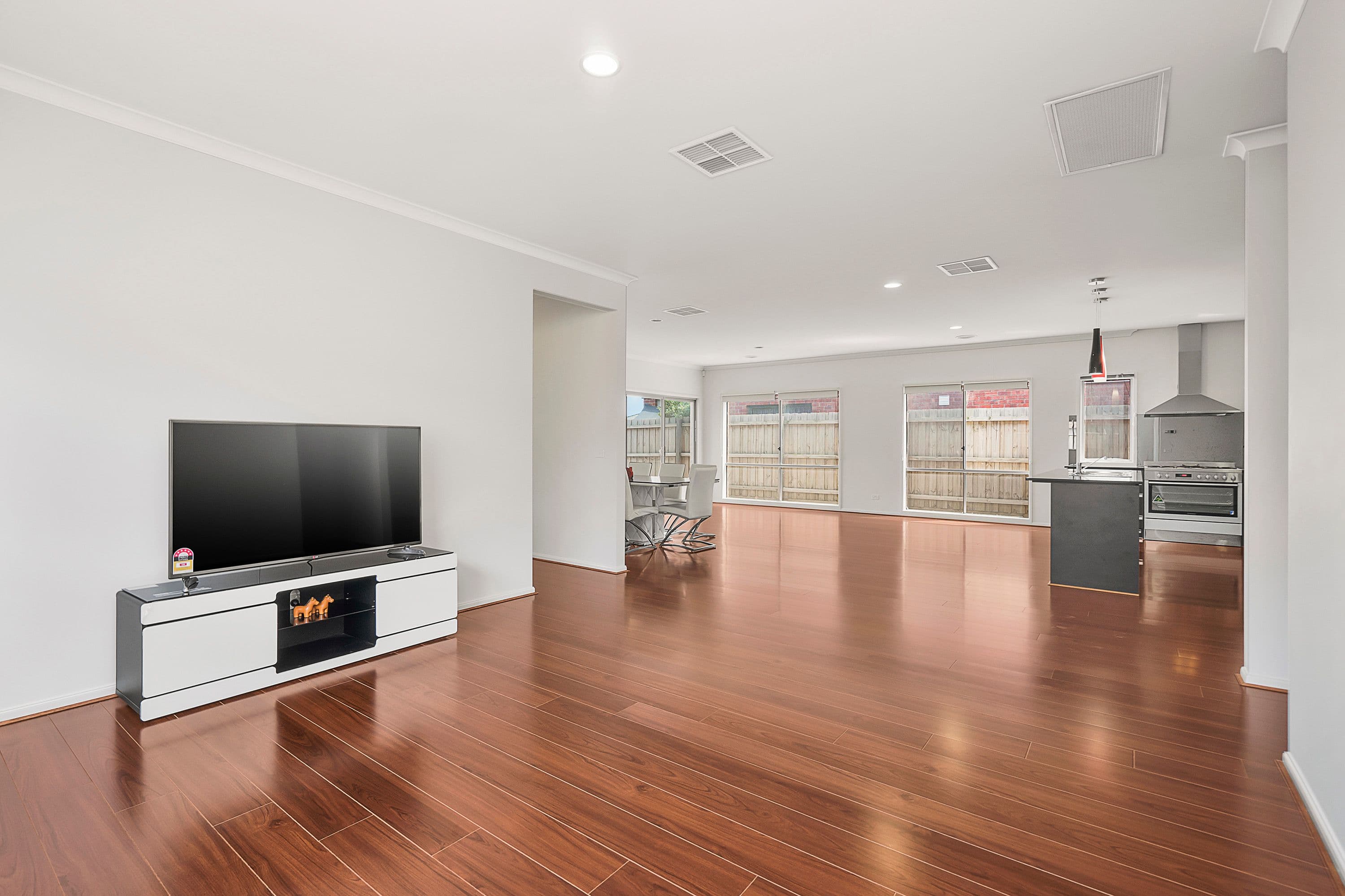 11 Ironwood Drive, Point Cook VIC 3030, Point Cook - Thumbnail 5