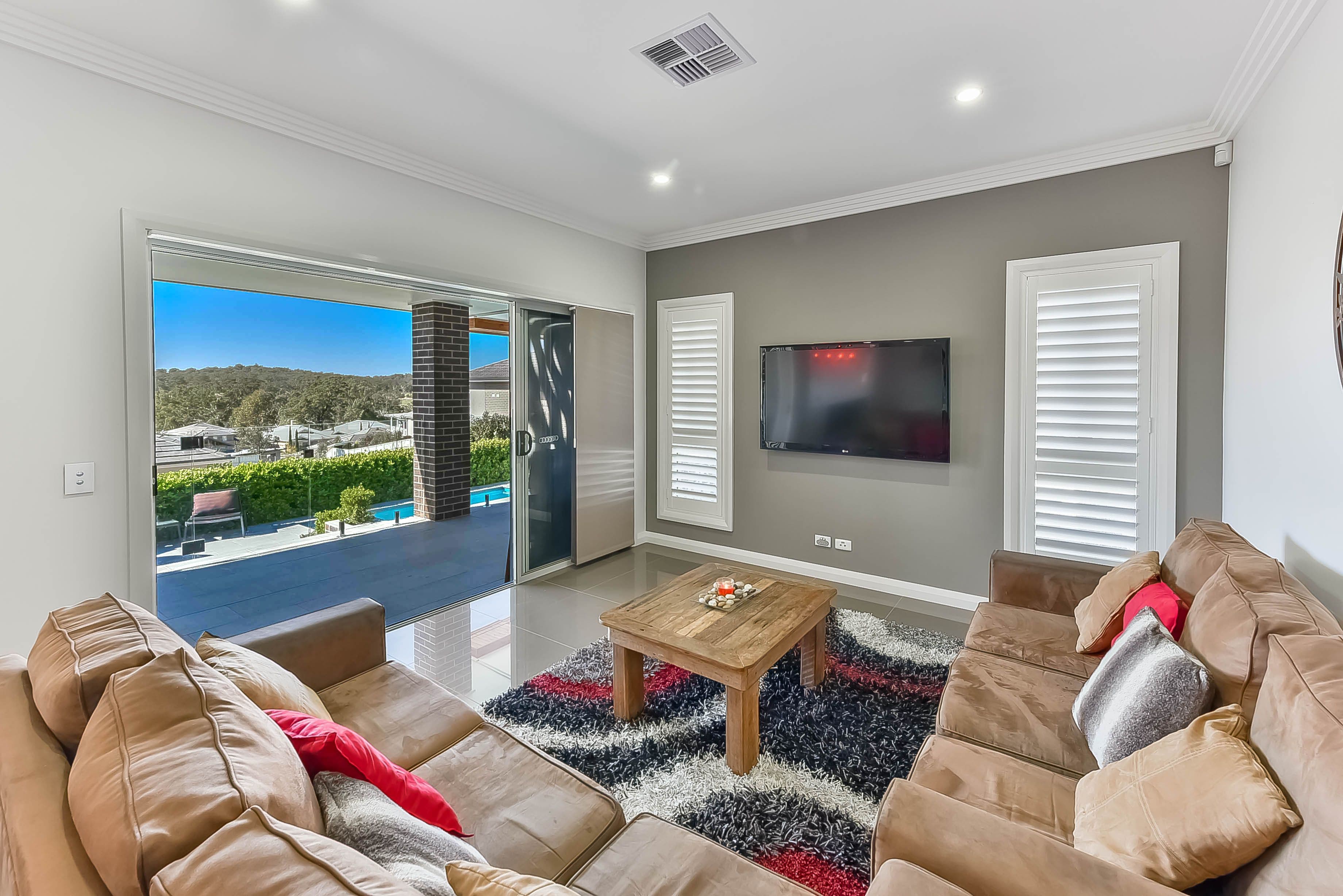 54 Macarthur Circuit, Camden Park - Thumbnail 4