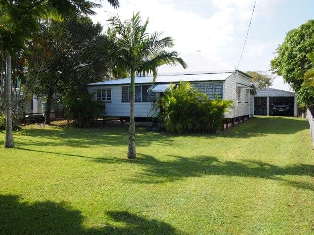 230 Cypress Street, Urangan QLD 4655, Urangan - Thumbnail 2